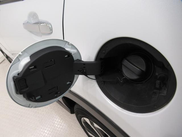 ロッキープレミアムG HEVシートヒーター オートライト キーフリー パノラマモニター ナビ ドライブレコーダー USB入力端子 Bluetooth 衝突被害軽減システム レーンアシスト オートマチックハイビーム(岡山県)の中古車