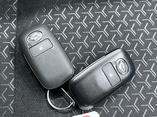 ロッキープレミアムＧシートヒーター　オートライト　キーフリー　アイドリングストップ　バックモニター　ディスプレイオーディオ　ＵＳＢ入力端子　Ｂｌｕｅｔｏｏｔｈ　電動パーキングブレーキ　ティーゼットデオプラス（岡山県）の中古車