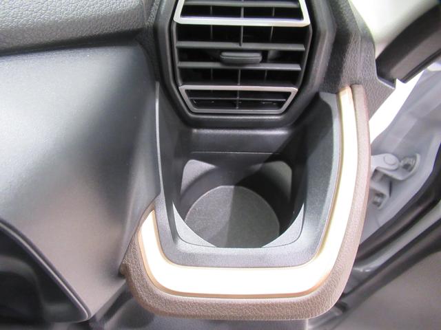 ムーヴＧパノラマモニター　１０インチナビ　ドライブレコーダー　左側パワースライドドア　ＵＳＢ入力端子　Ｂｌｕｅｔｏｏｔｈ　オートライト　キーフリー　アイドリングストップ　ティーゼットデオプラス（岡山県）の中古車