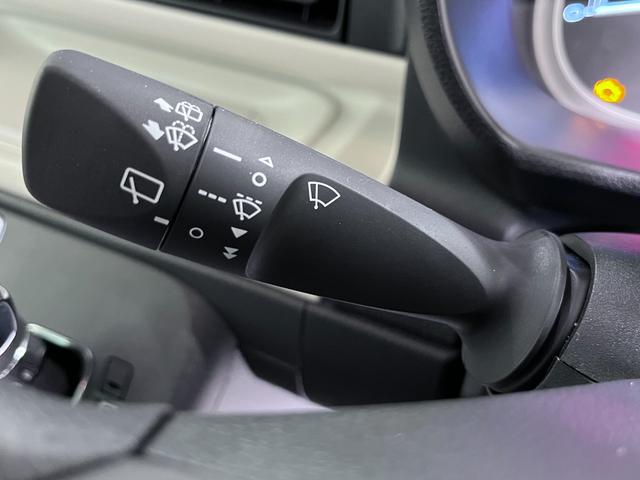 ムーヴキャンバスストライプスＧバックモニター　１０インチナビ　両側パワースライドドア　シートヒーター　ＵＳＢ入力端子　Ｂｌｕｅｔｏｏｔｈ　ホッとカップホルダー　オートライト　キーフリー　アイドリングストップ　ティーゼットデオプラス（岡山県）の中古車