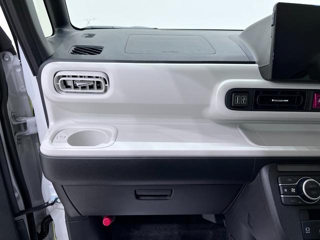 ムーヴキャンバスストライプスＧバックモニター　１０インチナビ　両側パワースライドドア　シートヒーター　ＵＳＢ入力端子　Ｂｌｕｅｔｏｏｔｈ　ホッとカップホルダー　オートライト　キーフリー　アイドリングストップ　ティーゼットデオプラス（岡山県）の中古車