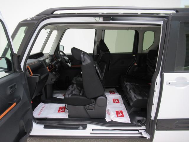 タントファンクロスターボパノラマモニター　７インチナビ　両側パワースライドドア　シートヒーター　ＵＳＢ入力端子　Ｂｌｕｅｔｏｏｔｈ　オートライト　キーフリー　アイドリングストップ　ティーゼットデオプラス（岡山県）の中古車