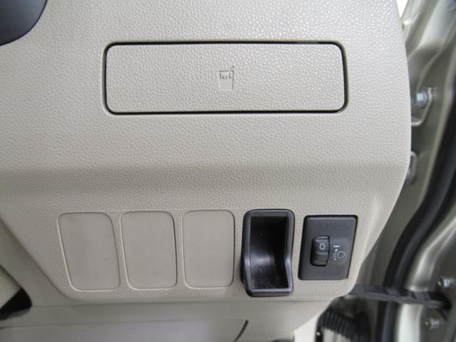 ミラXスペシャルキーレスエントリー CDチューナー エアコン パワーステアリング パワーウィンドウ 運転席エアバッグ ABS ティーゼットデオプラス(岡山県)の中古車