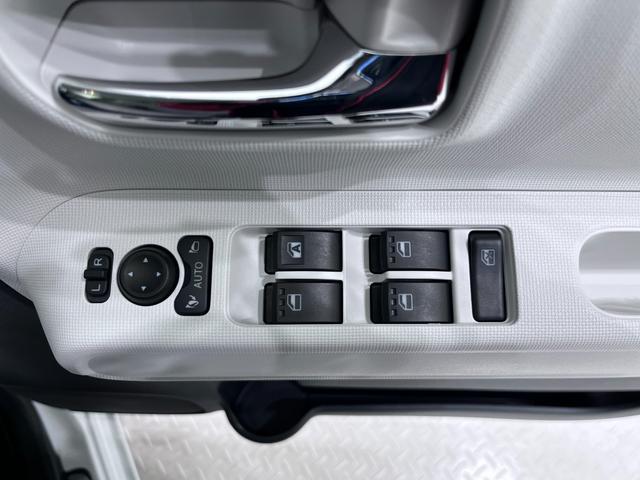 ムーヴキャンバスストライプスＧパノラマモニター　１０インチナビ　ドライブレコーダー　両側パワースライドドア　シートヒーター　ＵＳＢ入力端子　Ｂｌｕｅｔｏｏｔｈ　ホッとカップホルダー　オートライト　キーフリー　アイドリングストップ（岡山県）の中古車