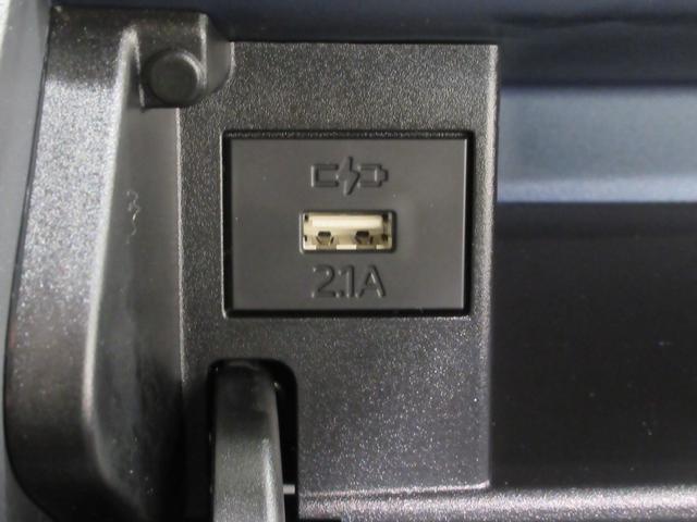 タントカスタムＲＳパノラマモニター　７インチナビ　ドライブレコーダー　両側パワースライドドア　シートヒーター　ＵＳＢ入力端子　Ｂｌｕｅｔｏｏｔｈ　オートライト　キーフリー　アイドリングストップ　ティーゼットデオプラス（岡山県）の中古車