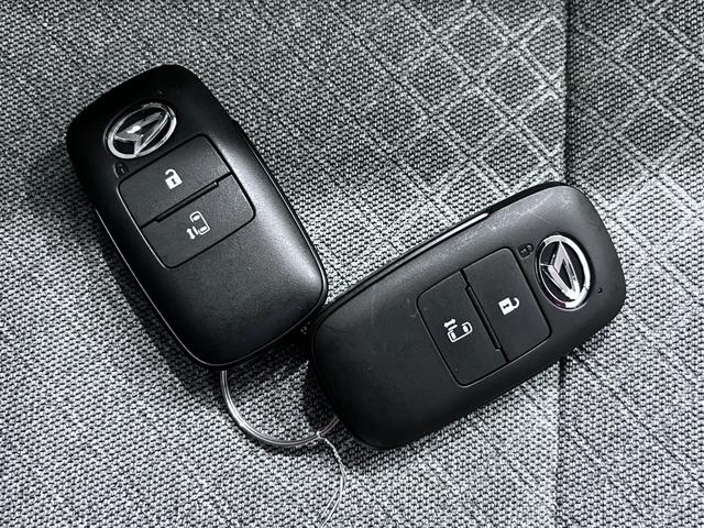 タントＸシートヒーター　左側パワースライドドア　オートライト　キーフリー　アイドリングストップ　バックモニター　ナビ　ＵＳＢ入力端子　Ｂｌｕｅｔｏｏｔｈ接続　ティーゼットデオプラス（岡山県）の中古車