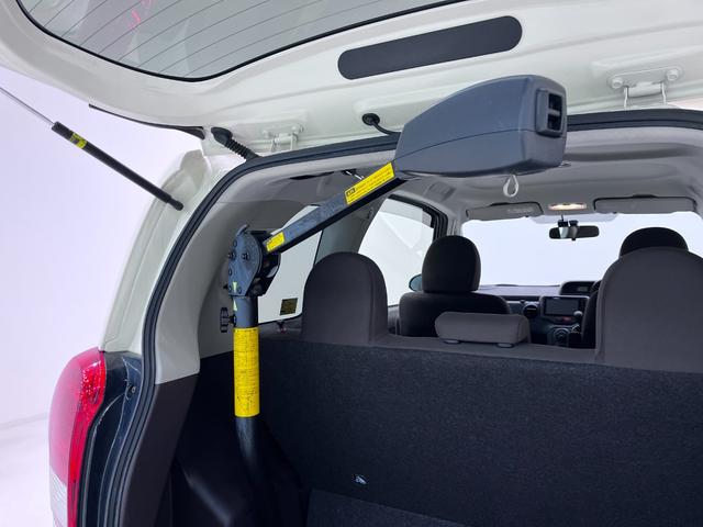 ポルテベースグレードX ウェルキャブ車左側パワースライドドア キーフリー 電動格納式ドアミラー エアコン パワーステアリング パワーウィンドウ 運転席エアバッグ ABS ティーゼットデオプラス(岡山県)の中古車