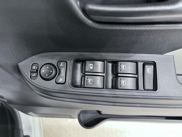 タントXシートヒーター 左側パワースライドドア オートライト キーフリー アイドリングストップ パノラマモニター ナビ ドライブレコーダー USB入力端子 Bluetooth接続 ティーゼットデオプラス(岡山県)の中古車