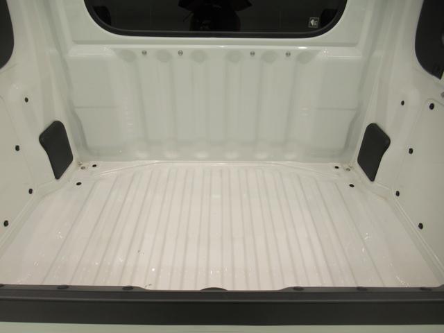 ハイゼットカーゴデッキバンGLEDヘッドランプ 7インチナビ 両側パワースライドドア USB入力端子 Bluetooth オートライト キーフリー アイドリングストップ ティーゼットデオプラス(岡山県)の中古車