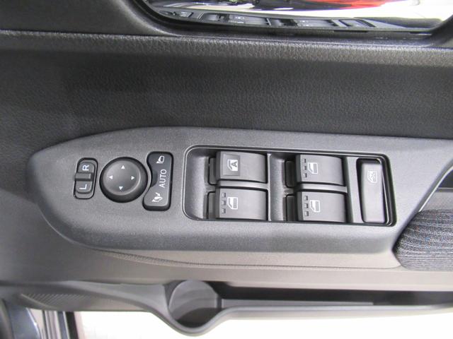 ムーヴＧパノラマモニター　１０インチナビ　ドライブレコーダー　左側パワースライドドア　ＵＳＢ入力端子　Ｂｌｕｅｔｏｏｔｈ　オートライト　キーフリー　アイドリングストップ　ティーゼットデオプラス（岡山県）の中古車