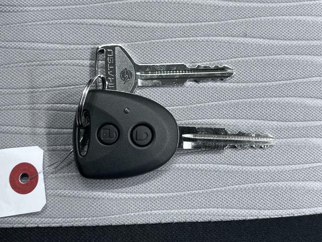 ミライースＸ　ＳＡ３ＬＥＤヘッドランプ　オートライト　キーレスエントリー　アイドリングストップ　ＵＳＢ入力端子　Ｂｌｕｅｔｏｏｔｈ　衝突被害軽減システム　レーンアシスト　オートマチックハイビーム　ティーゼットデオプラス（岡山県）の中古車