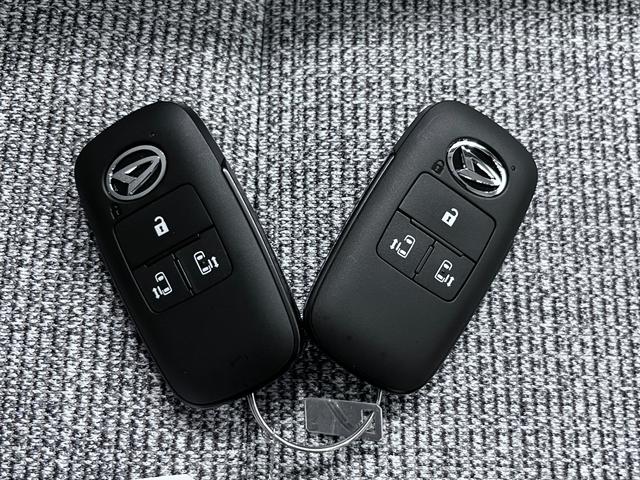 ムーヴキャンバスストライプスGパノラマモニター 10インチナビ 両側パワースライドドア シートヒーター USB入力端子 Bluetooth ホッとカップホルダー オートライト キーフリー アイドリングストップ(岡山県)の中古車