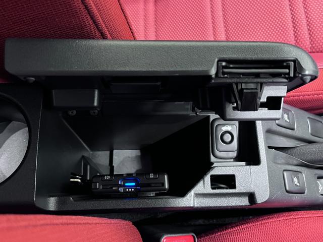 コペンローブシートヒーター　キーフリー　アイドリングストップ　バックモニター　ナビ　Ｂｌｕｅｔｏｏｔｈ　エアコン　パワーステアリング　パワーウィンドウ　運転席エアバッグ　ＡＢＳ　ティーゼットデオプラス（岡山県）の中古車