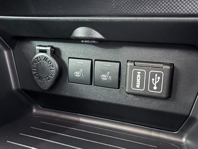 ロッキープレミアムG HEVシートヒーター オートライト キーフリー パノラマモニター ナビ ドライブレコーダー USB入力端子 Bluetooth 衝突被害軽減システム レーンアシスト オートマチックハイビーム(岡山県)の中古車