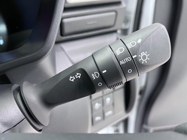 ロッキープレミアムG HEVシートヒーター オートライト キーフリー パノラマモニター ナビ ドライブレコーダー USB入力端子 Bluetooth 衝突被害軽減システム レーンアシスト オートマチックハイビーム(岡山県)の中古車