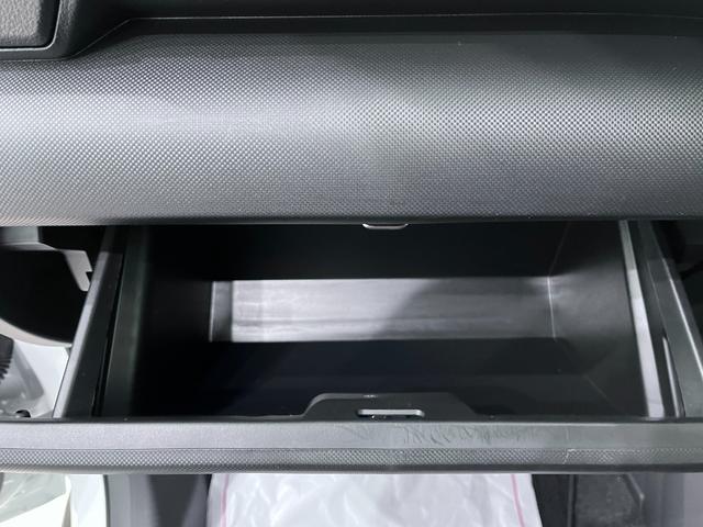 ロッキープレミアムG HEVシートヒーター オートライト キーフリー パノラマモニター ナビ ドライブレコーダー USB入力端子 Bluetooth 衝突被害軽減システム レーンアシスト オートマチックハイビーム(岡山県)の中古車