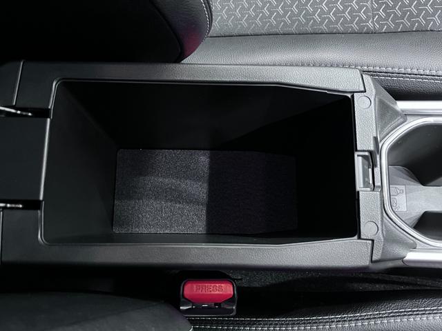 ロッキープレミアムG HEVシートヒーター オートライト キーフリー パノラマモニター ナビ ドライブレコーダー USB入力端子 Bluetooth 衝突被害軽減システム レーンアシスト オートマチックハイビーム(岡山県)の中古車