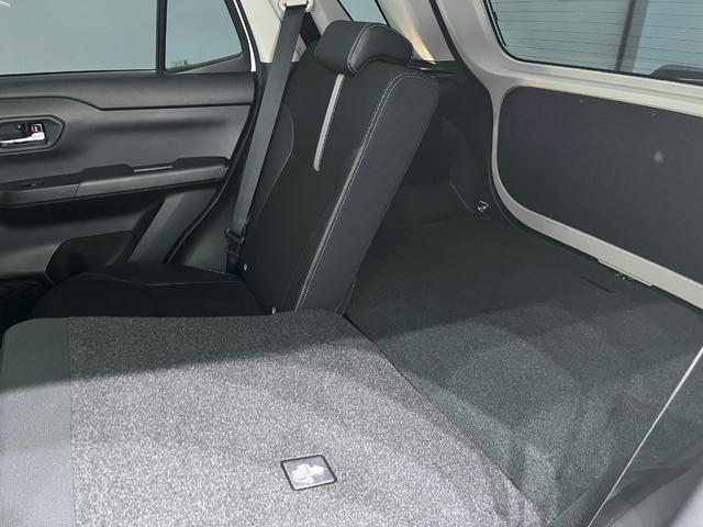 ロッキープレミアムG HEVシートヒーター オートライト キーフリー パノラマモニター ナビ ドライブレコーダー USB入力端子 Bluetooth 衝突被害軽減システム レーンアシスト オートマチックハイビーム(岡山県)の中古車