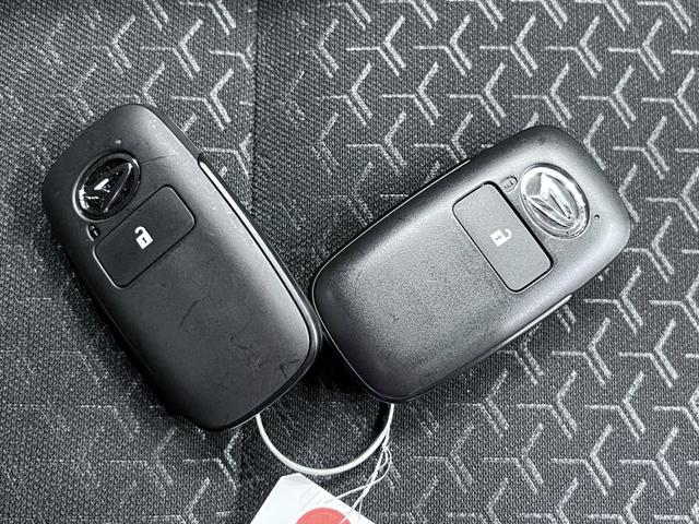 ロッキープレミアムG HEVシートヒーター オートライト キーフリー パノラマモニター ナビ ドライブレコーダー USB入力端子 Bluetooth 衝突被害軽減システム レーンアシスト オートマチックハイビーム(岡山県)の中古車