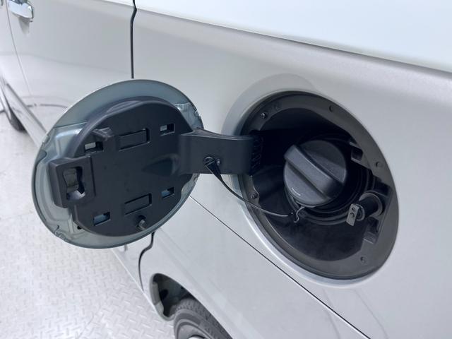 ムーヴキャンバスストライプスGバックモニター 9インチディスプレイオーディオ ドライブレコーダー 両側パワースライドドア シートヒーター USB入力端子 Bluetooth オートライト キーフリー アイドリングストップ(岡山県)の中古車