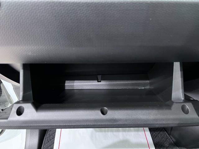 トールカスタムＧパノラマモニター　９インチディスプレイオーディオ　両側パワースライドドア　ＵＳＢ入力端子　Ｂｌｕｅｔｏｏｔｈ　オートライト　キーフリー　アイドリングストップ　ティーゼットデオプラス（岡山県）の中古車