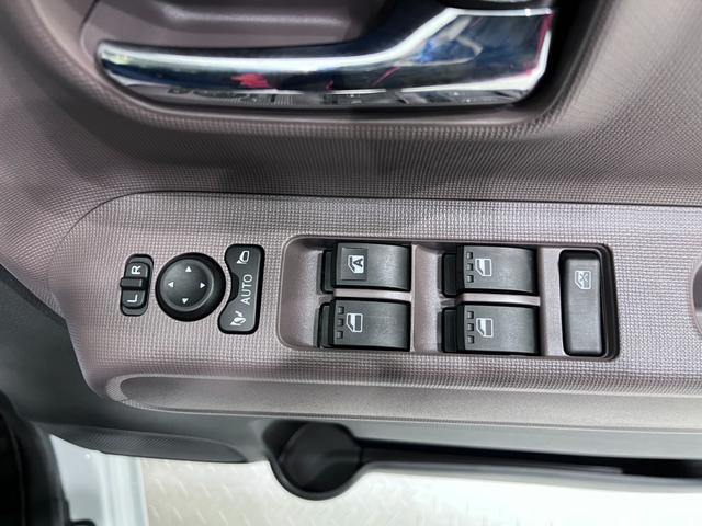 ムーヴキャンバスセオリーＧパノラマモニター　１０インチナビ　ドライブレコーダー　両側パワースライドドア　シートヒーター　ＵＳＢ入力端子　Ｂｌｕｅｔｏｏｔｈ　オートライト　キーフリー　アイドリングストップ　ティーゼットデオプラス（岡山県）の中古車