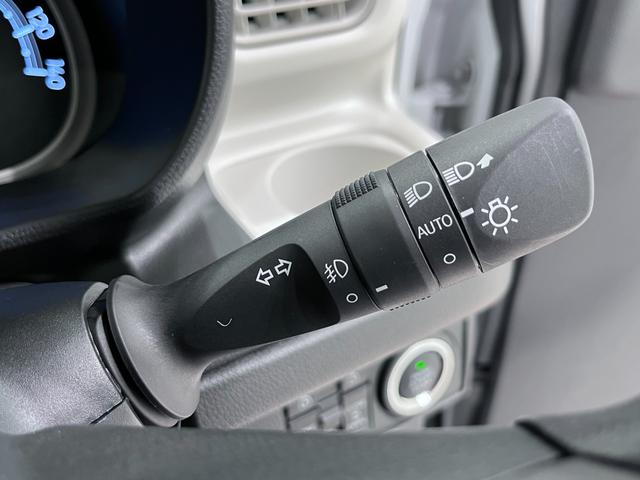 ムーヴキャンバスストライプスＧバックモニター　１０インチナビ　両側パワースライドドア　シートヒーター　ＵＳＢ入力端子　Ｂｌｕｅｔｏｏｔｈ　ホッとカップホルダー　オートライト　キーフリー　アイドリングストップ　ティーゼットデオプラス（岡山県）の中古車