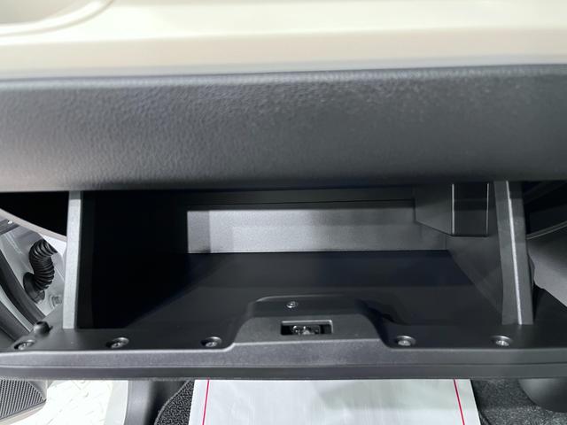 ムーヴキャンバスストライプスＧバックモニター　１０インチナビ　両側パワースライドドア　シートヒーター　ＵＳＢ入力端子　Ｂｌｕｅｔｏｏｔｈ　ホッとカップホルダー　オートライト　キーフリー　アイドリングストップ　ティーゼットデオプラス（岡山県）の中古車