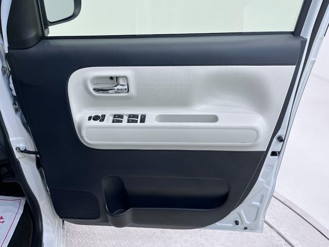 ムーヴキャンバスストライプスＧバックモニター　１０インチナビ　両側パワースライドドア　シートヒーター　ＵＳＢ入力端子　Ｂｌｕｅｔｏｏｔｈ　ホッとカップホルダー　オートライト　キーフリー　アイドリングストップ　ティーゼットデオプラス（岡山県）の中古車