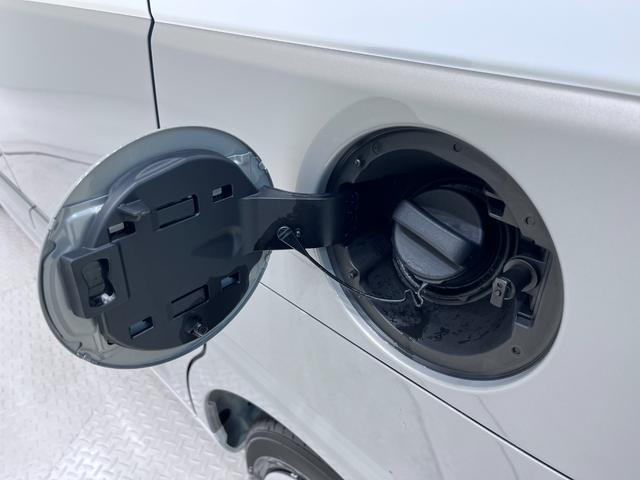 ムーヴキャンバスストライプスＧバックモニター　１０インチナビ　両側パワースライドドア　シートヒーター　ＵＳＢ入力端子　Ｂｌｕｅｔｏｏｔｈ　ホッとカップホルダー　オートライト　キーフリー　アイドリングストップ　ティーゼットデオプラス（岡山県）の中古車