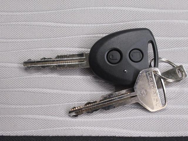 ミライースＸ　ＳＡ３ＬＥＤヘッドランプ　オートライト　キーレスエントリー　アイドリングストップ　ＵＳＢ入力端子　Ｂｌｕｅｔｏｏｔｈ　衝突被害軽減システム　レーンアシスト　オートマチックハイビーム　ティーゼットデオプラス（岡山県）の中古車