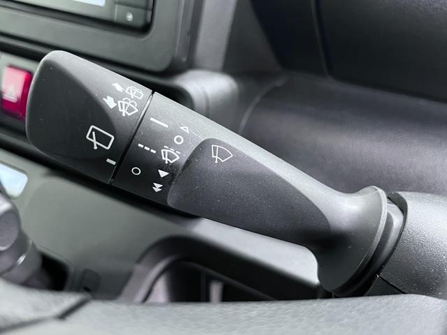 タントＸシートヒーター　左側パワースライドドア　オートライト　キーフリー　アイドリングストップ　バックモニター　ナビ　ドライブレコーダー　ＵＳＢ入力端子　Ｂｌｕｅｔｏｏｔｈ　ティーゼットデオプラス（岡山県）の中古車