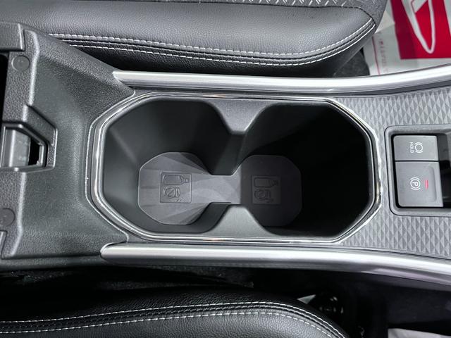 ロッキープレミアムＧ　ＨＥＶパノラマモニター　７インチナビ　ドライブレコーダー　シートヒーター　ＵＳＢ入力端子　Ｂｌｕｅｔｏｏｔｈ　オートライト　キーフリー　衝突被害軽減システム　レーンアシスト　オートマチックハイビーム（岡山県）の中古車