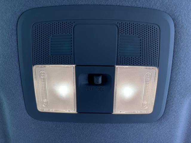 ロッキープレミアムＧ　ＨＥＶパノラマモニター　７インチナビ　ドライブレコーダー　シートヒーター　ＵＳＢ入力端子　Ｂｌｕｅｔｏｏｔｈ　オートライト　キーフリー　衝突被害軽減システム　レーンアシスト　オートマチックハイビーム（岡山県）の中古車