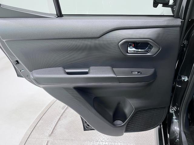 ロッキープレミアムＧ　ＨＥＶパノラマモニター　７インチナビ　ドライブレコーダー　シートヒーター　ＵＳＢ入力端子　Ｂｌｕｅｔｏｏｔｈ　オートライト　キーフリー　衝突被害軽減システム　レーンアシスト　オートマチックハイビーム（岡山県）の中古車