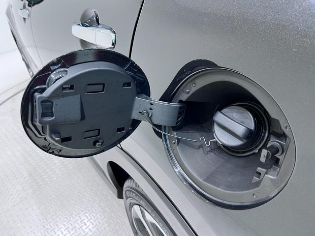 ロッキープレミアムＧ　ＨＥＶパノラマモニター　７インチナビ　ドライブレコーダー　シートヒーター　ＵＳＢ入力端子　Ｂｌｕｅｔｏｏｔｈ　オートライト　キーフリー　衝突被害軽減システム　レーンアシスト　オートマチックハイビーム（岡山県）の中古車