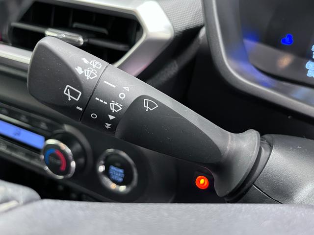 ロッキープレミアムＧシートヒーター　オートライト　キーフリー　アイドリングストップ　バックモニター　ディスプレイオーディオ　ＵＳＢ入力端子　Ｂｌｕｅｔｏｏｔｈ　ティーゼットデオプラス（岡山県）の中古車