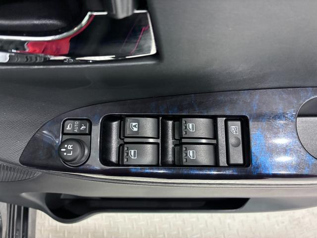 タントカスタムＸトップエディションリミテッド　ＳＡ３シートヒーター　両側パワースライドドア　オートライト　キーフリー　アイドリングストップ　衝突被害軽減システム　レーンアシスト　オートマチックハイビーム　ティーゼットデオプラス（岡山県）の中古車