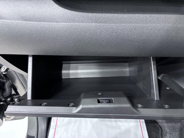 タントカスタムＸトップエディション　ＳＡ３シートヒーター　左側パワースライドドア　オートライト　キーフリー　アイドリングストップ　ＵＳＢ入力端子　衝突被害軽減システム　レーンアシスト　オートマチックハイビーム　ティーゼットデオプラス（岡山県）の中古車