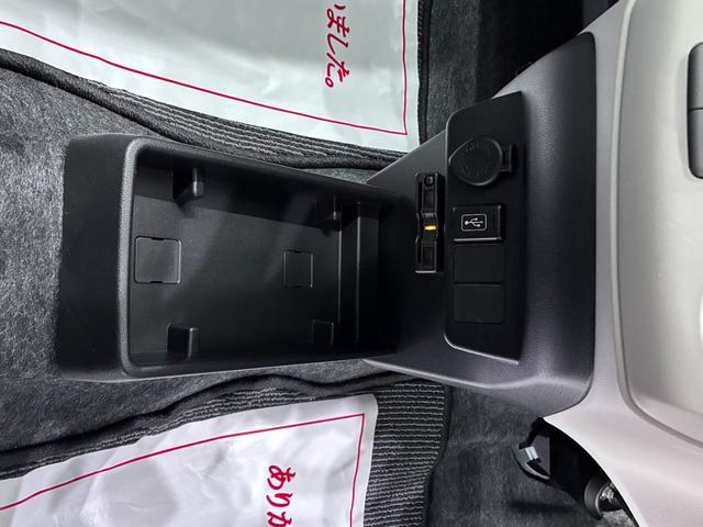 ミライースＸリミテッド　ＳＡ３ＬＥＤヘッドランプ　オートライト　キーレスエントリー　アイドリングストップ　バックモニター　ナビ　ＵＳＢ入力端子　Ｂｌｕｅｔｏｏｔｈ　ティーゼットデオプラス（岡山県）の中古車