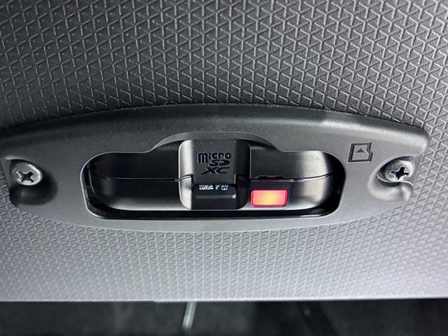 タントカスタムＲＳパノラマモニター　７インチナビ　ドライブレコーダー　両側パワースライドドア　シートヒーター　ＵＳＢ入力端子　Ｂｌｕｅｔｏｏｔｈ　オートライト　キーフリー　アイドリングストップ　ティーゼットデオプラス（岡山県）の中古車