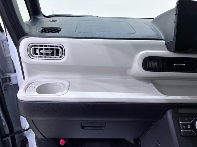 ムーヴキャンバスストライプスＧパノラマモニター　１０インチナビ　両側パワースライドドア　シートヒーター　ＵＳＢ入力端子　Ｂｌｕｅｔｏｏｔｈ　オートライト　キーフリー　オートライト　キーフリー　アイドリングストップ（岡山県）の中古車