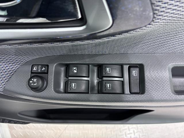 ムーヴカスタムＸハイパー　ＳＡオートライト　キーフリー　アイドリングストップ　電動格納式ドアミラー　衝突被害軽減システム　エアコン　パワーステアリング　パワーウィンドウ　運転席エアバッグ　ＡＢＳ　ティーゼットデオプラス（岡山県）の中古車