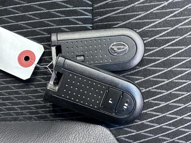 ムーヴカスタムＸハイパー　ＳＡオートライト　キーフリー　アイドリングストップ　電動格納式ドアミラー　衝突被害軽減システム　エアコン　パワーステアリング　パワーウィンドウ　運転席エアバッグ　ＡＢＳ　ティーゼットデオプラス（岡山県）の中古車