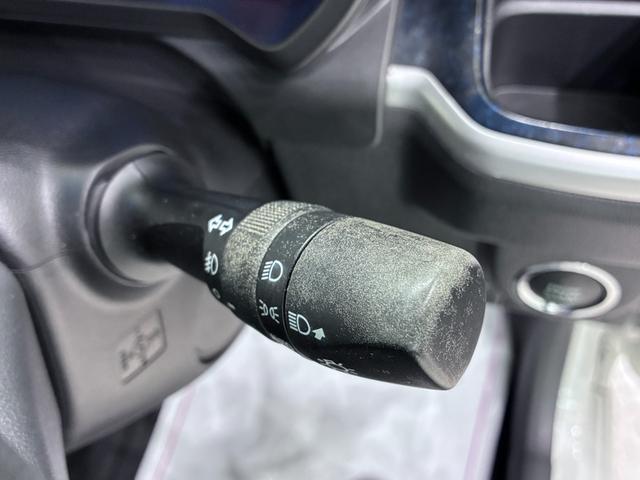 ムーヴカスタムＸハイパー　ＳＡオートライト　キーフリー　アイドリングストップ　電動格納式ドアミラー　衝突被害軽減システム　エアコン　パワーステアリング　パワーウィンドウ　運転席エアバッグ　ＡＢＳ　ティーゼットデオプラス（岡山県）の中古車