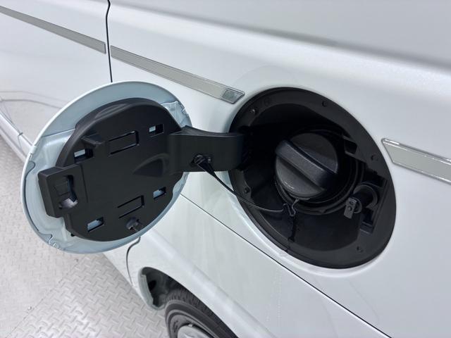 ムーヴキャンバスセオリーＧパノラマモニター　１０インチナビ　両側パワースライドドア　シートヒーター　ＵＳＢ入力端子　Ｂｌｕｅｔｏｏｔｈ　オートライト　キーフリー　アイドリングストップ　ティーゼットデオプラス（岡山県）の中古車