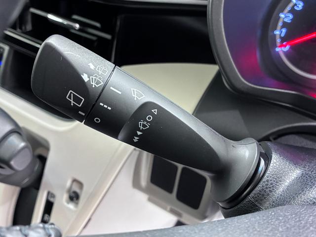 ムーヴＸリミテッド２　ＳＡ３シートヒーター　オートライト　キーフリー　アイドリングストップ　ドライブレコーダー　ＵＳＢ入力端子　衝突被害軽減システム　レーンアシスト　オートマチックハイビーム　ティーゼットデオプラス（岡山県）の中古車