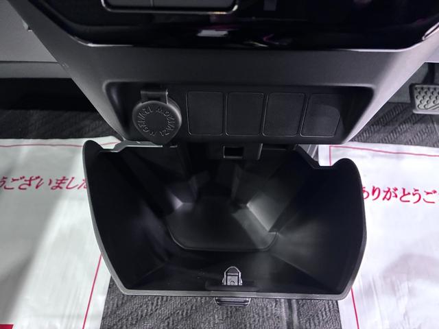 トールカスタムＧターボバックモニター　９インチディスプレイオーディオ　ドライブレコーダー　両側パワースライドドア　ＵＳＢ入力端子　Ｂｌｕｅｔｏｏｔｈ　オートライト　キーフリー　アイドリングストップ　ティーゼットデオプラス（岡山県）の中古車