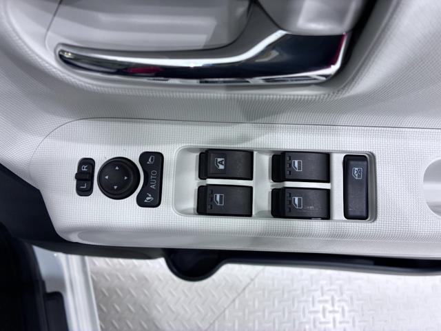 ムーヴキャンバスストライプスＧバックモニター　１０インチナビ　両側パワースライドドア　シートヒーター　ＵＳＢ入力端子　Ｂｌｕｅｔｏｏｔｈ　ホッとカップホルダー　オートライト　キーフリー　アイドリングストップ　ティーゼットデオプラス（岡山県）の中古車