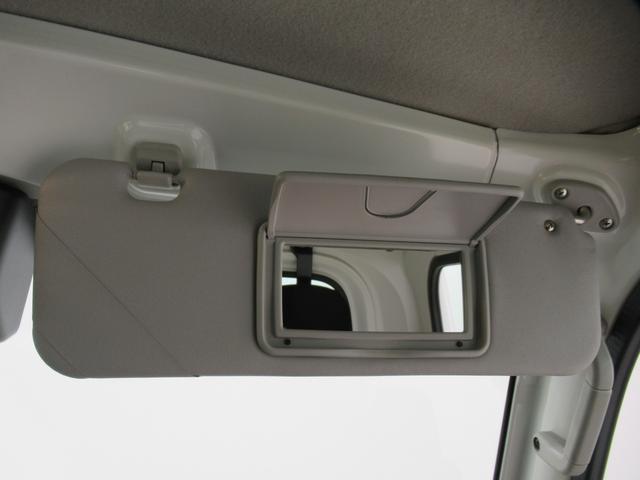 ハイゼットトラックスタンダード　農用スペシャル４ＷＤ　ＭＴ５速　荷台作業灯　ＡＭ／ＦＭラジオ　オートライト　アイドリングストップ　衝突被害軽減システム　レーンアシスト　オートマチックハイビーム　ティーゼットデオプラス（岡山県）の中古車